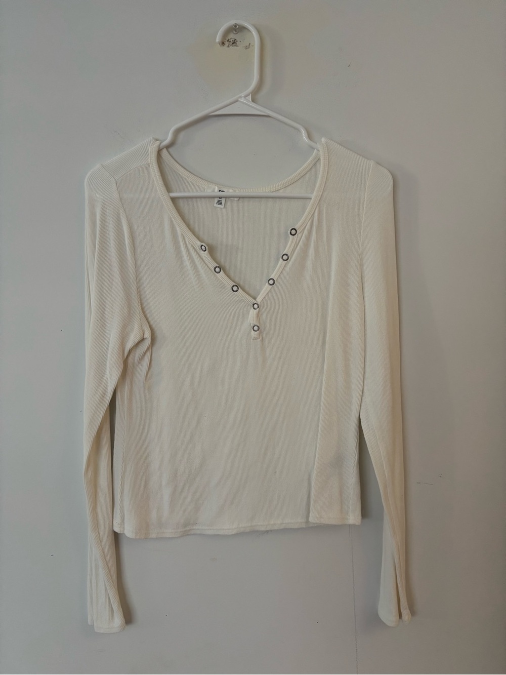 bp ivory white button henley long sleeve tee shirt top 🤍